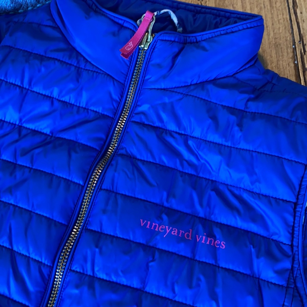 Vineyard vines puffer vest girls 16
